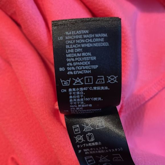 𝅺divided H&M Coral dress with plunge opening on back size 8 - Picture 6 of 6